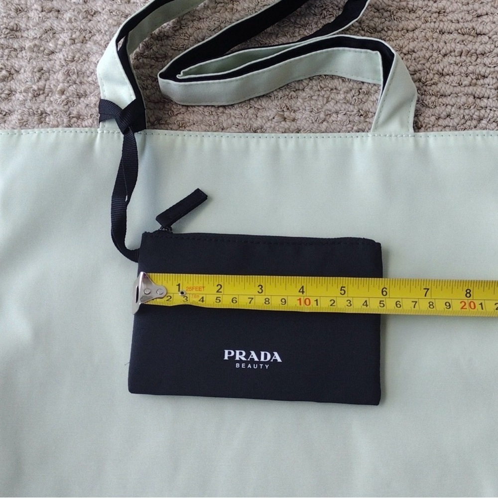 Prada Beauty Reversible Fabric Tote With Pouch NWT - Picture 5 of 7